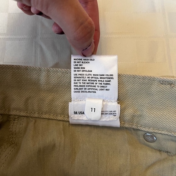 Light Green Uniqlo Jeans - Picture 5 of 5